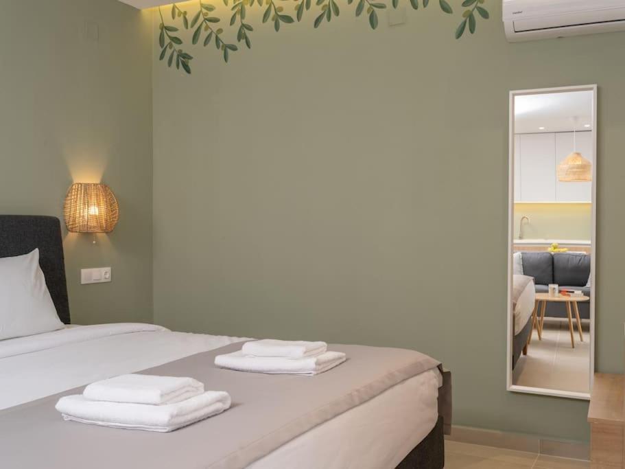 Olive Tree Home - Στούντιο Με Θέα Στο Κέντρο Айос-Ніколаос Екстер'єр фото